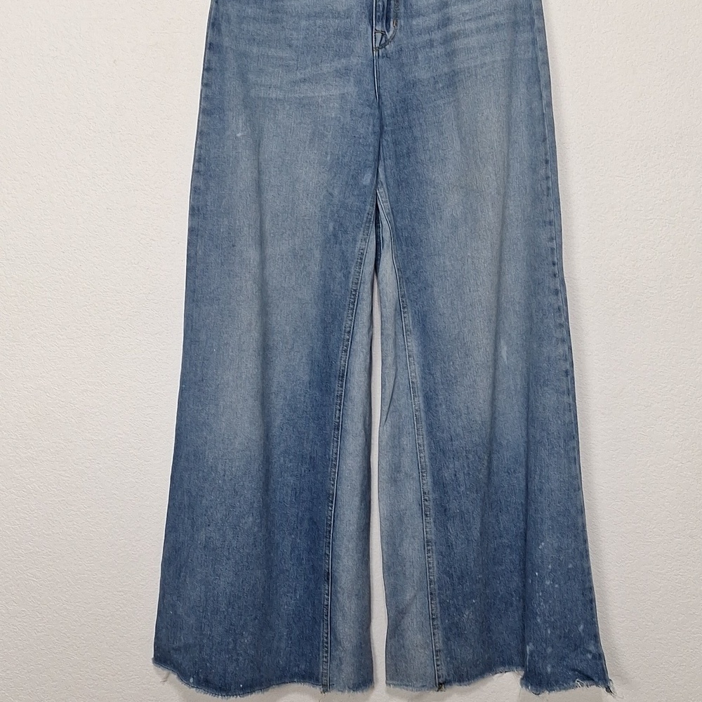 BDG Urban Outfitters Wide Leg Bell Bottom Streetwear Y2K Style Jeans Size 28 - Picture 3 of 12